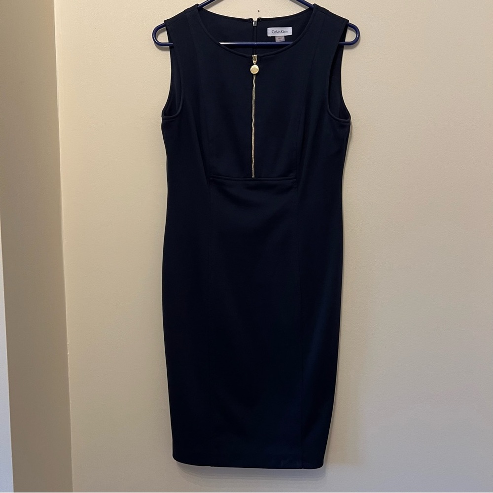 Calvin Klein Sheath Dress in Navy with Gold Zipper size 10